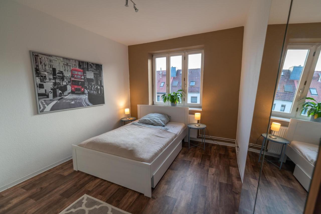 2 Bedroom 65Qm - Kitchen - Central - Netflix Maagdenburg Buitenkant foto